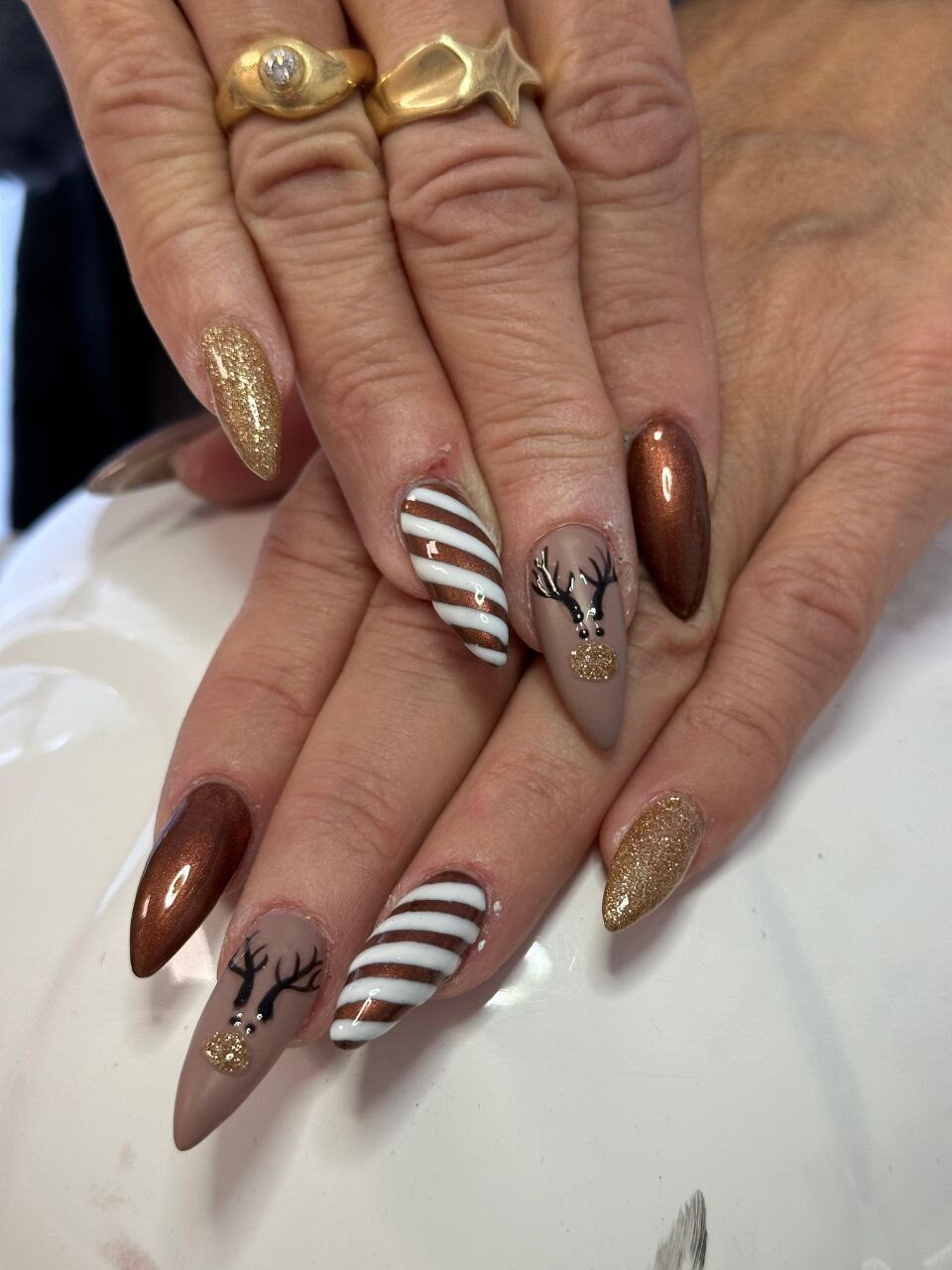 Unghie realizzate da Mebilly Beauty — foto 3